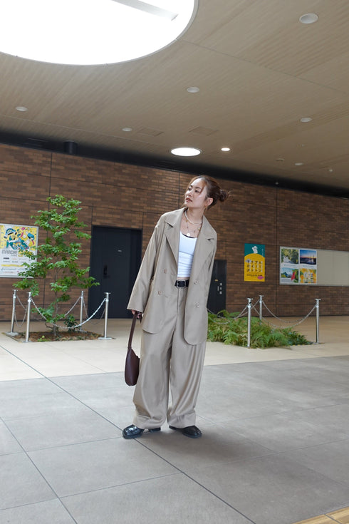 テーラードオーバージャケット